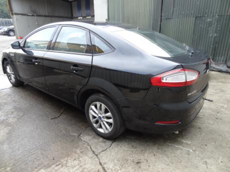 Breaking Ford Mondeo MK4 (CD345) 2007 to 2010 - 2.0 16v Petrol 5 Door Hatchback