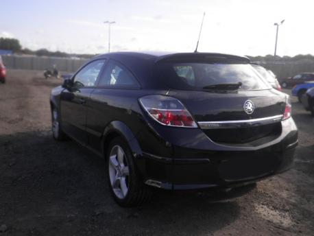 Breaking Vauxhall Astra MKVH 2004 to 2011 - 1.7 16v Diesel