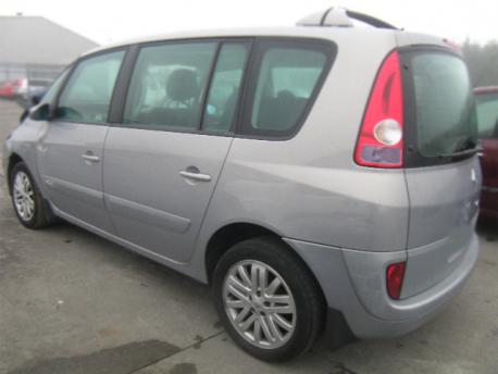 Breaking Renault Espace MK4 2002 to 2006 - 2.0 16v Petrol