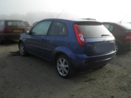 Breaking Ford Fiesta MK6 (B299) 2003 to 2009 - 1.6 16v Diesel 3 Door Hatchback