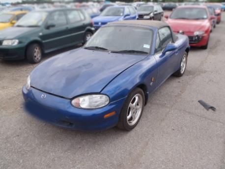 Breaking Mazda Mx-5 MK2 1998 to 2001 - 1.8 16v Petrol