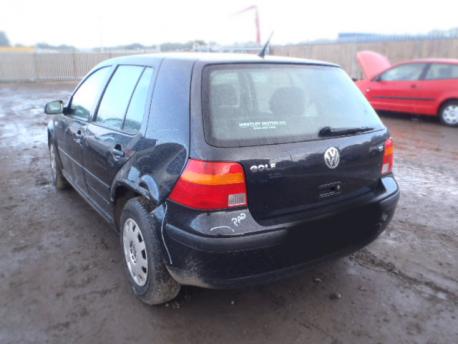 Breaking Volkswagen Golf MK4 1997 to 2006 - 2.3 20v Petrol