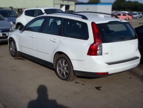 Breaking Volvo V50  2007 to 2012 - 2.4 20v Petrol