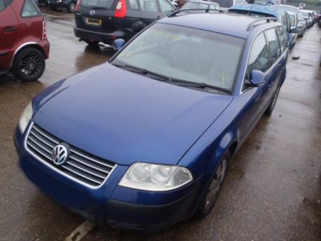 Breaking Volkswagen Passat  (3B6) 2000 to 2005 - 2.3 20v Petrol