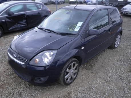 Breaking Ford Fiesta MK5 (B256/7) 2003 to 2009 - 1.4 8v Diesel 3 Door Hatchback