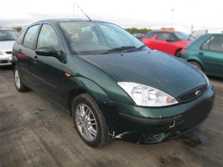 Breaking Ford Focus  2001 to 2005 - 1.6 16v Petrol