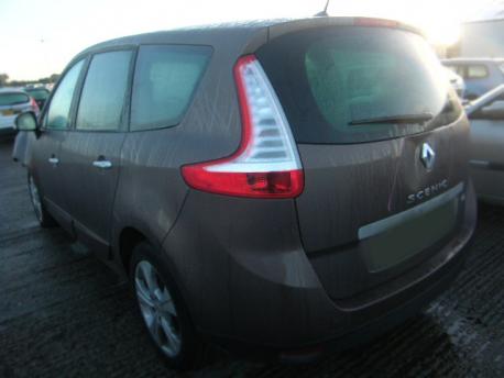 Breaking Renault Grand ScÉnic MK3 2009 to 2012 - 1.5 8v Diesel