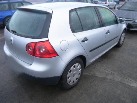 Breaking Volkswagen Golf MK4 (1J1 (HATCH) 1J5 (ESTATE)) 1997 to 2006 - 1.8 20v Petrol 5 Door Hatchback