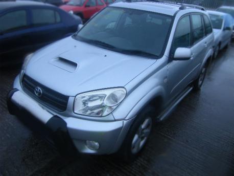 Breaking Toyota Rav 4 MK2 2001 to 2005 - 2.0 16v Diesel