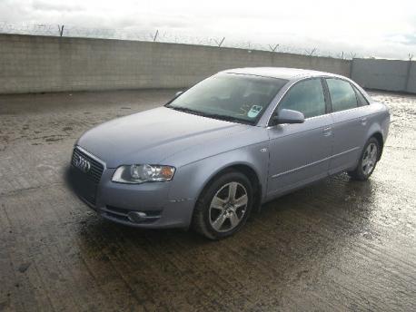 Breaking Audi A4  2005 to 2008 - 2.0 16v Petrol