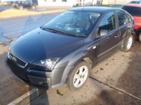 Breaking Ford Focus MK2 (C307) 2004 to 2008 - 1.4 16v Petrol 5 Door Hatchback