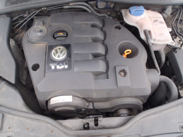 VOLKSWAGEN PASSAT 3B3 2000 - 2005 1.9 - 1896cc 8v TDI AVF diesel Engine Image