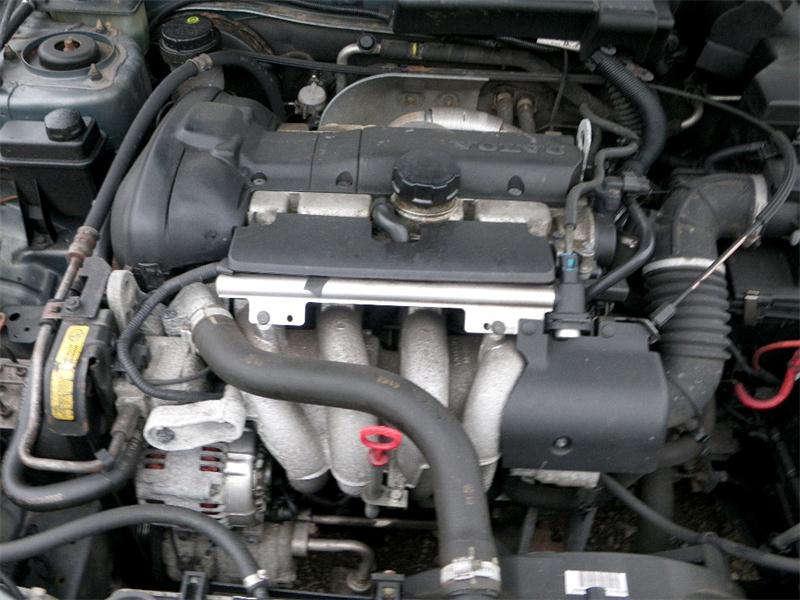 VOLVO S40 MK 1 VS 1999 - 2003 1.8 - 1783cc 16v B4184S2 petrol Engine Image