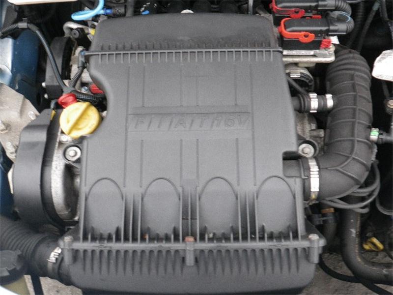 FIAT PUNTO 188 1999 - 2025 1.2 - 1242cc 8v 188A4.000 petrol Engine Image