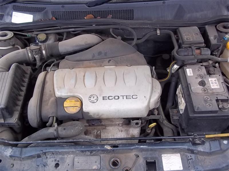 VAUXHALL ASTRA MK III (F) 1994 - 1998 1.8 - 1796cc 16v i16V C18XEL petrol Engine Image